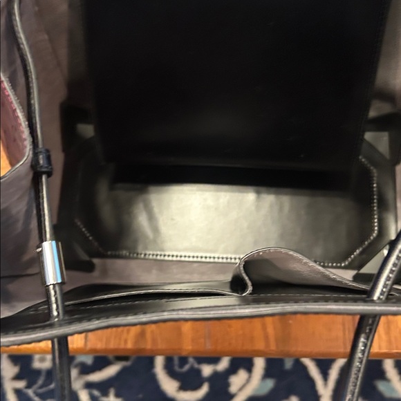 Alexander Wang - Black and Plum Leather Tote with Removable Clutch. - Picture 7 of 13